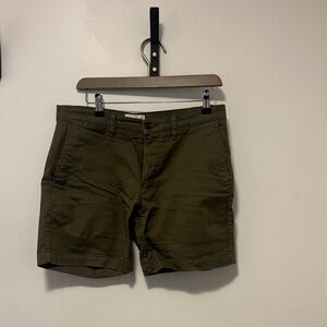 Reiss Olive Green Men's Flat Front Shorts